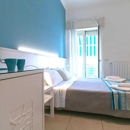 Fronte Mare Rooms By Salentolimit Порто Чезарео Екстериор снимка