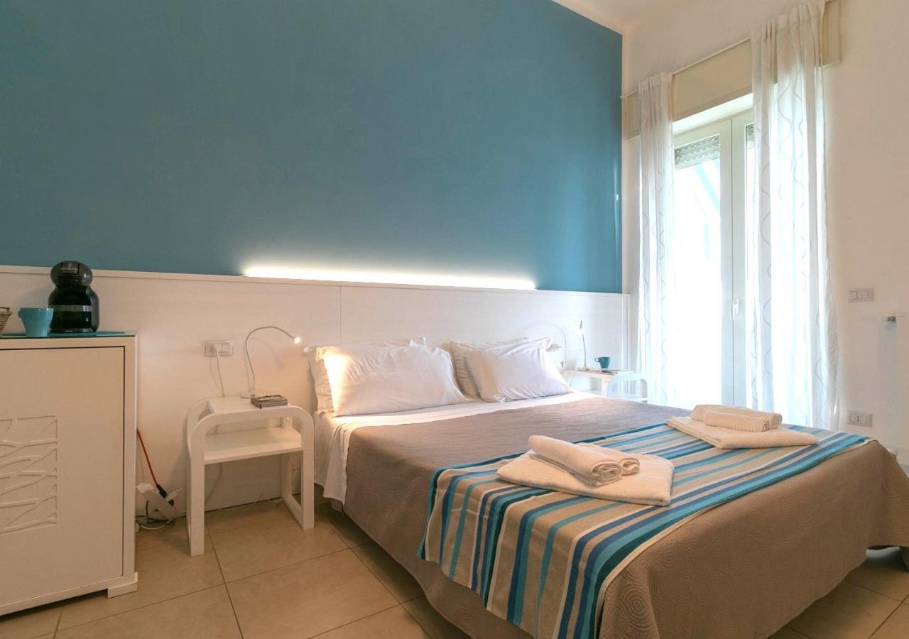 Fronte Mare Rooms By Salentolimit Порто Чезарео Екстериор снимка
