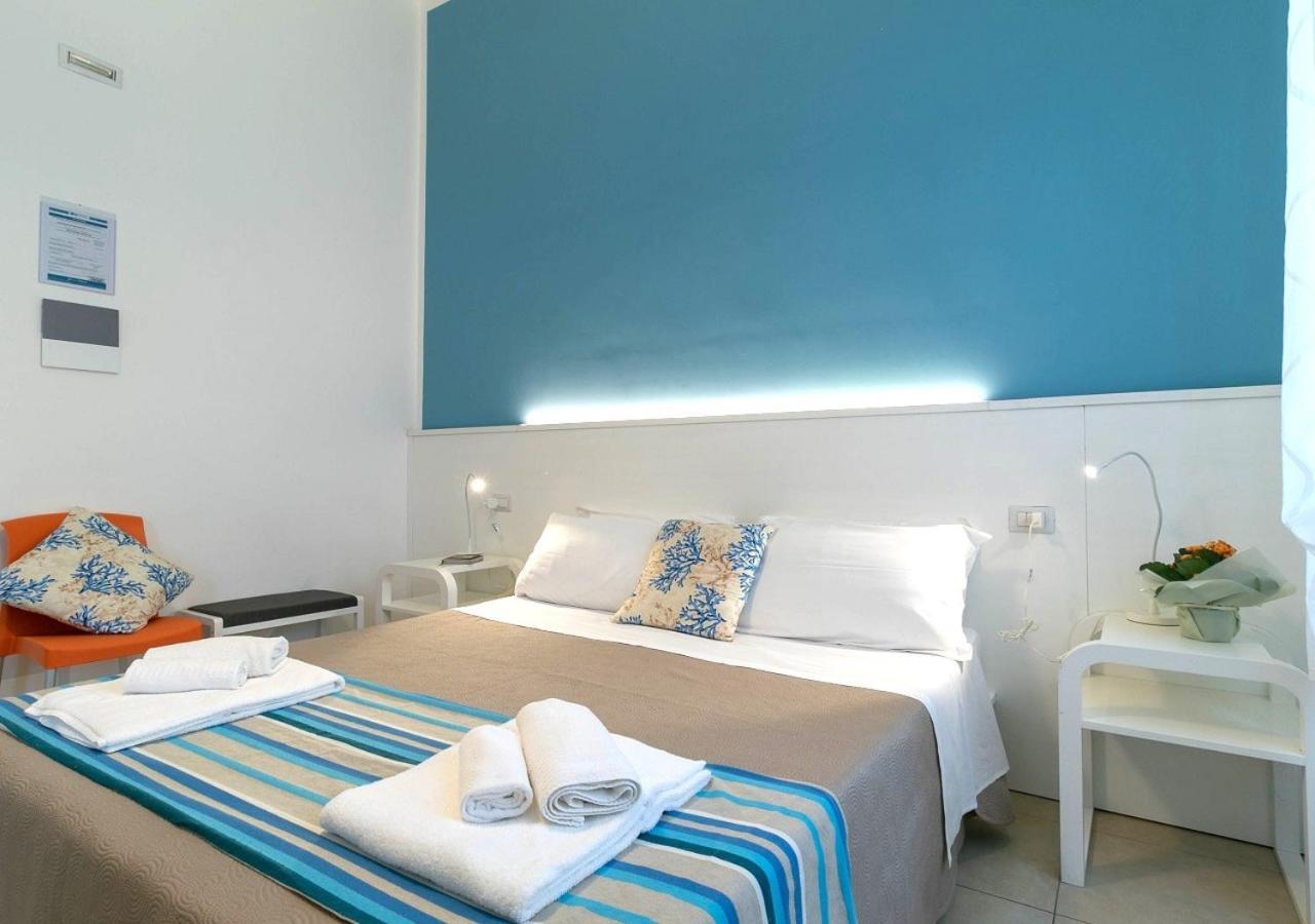 Fronte Mare Rooms By Salentolimit Порто Чезарео Екстериор снимка