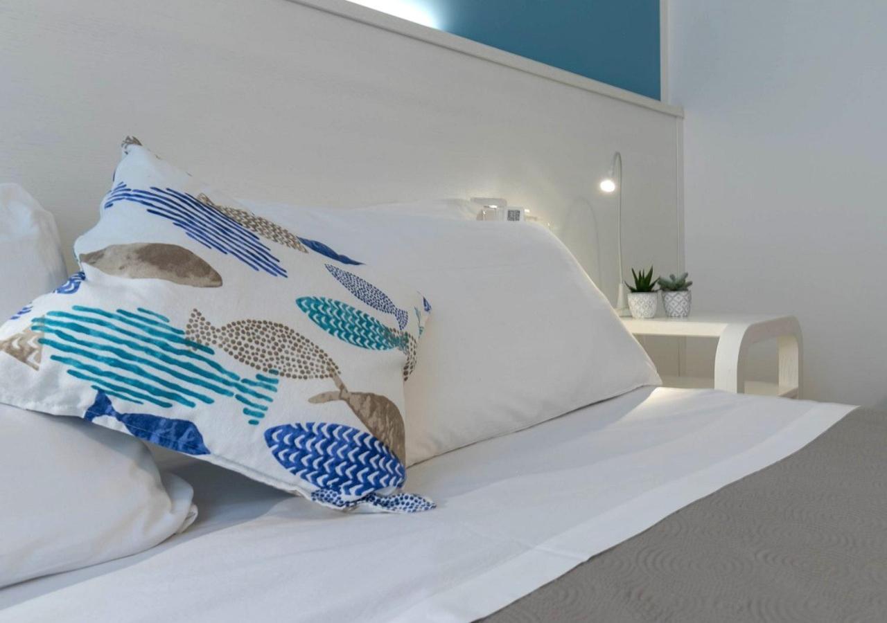 Fronte Mare Rooms By Salentolimit Порто Чезарео Екстериор снимка